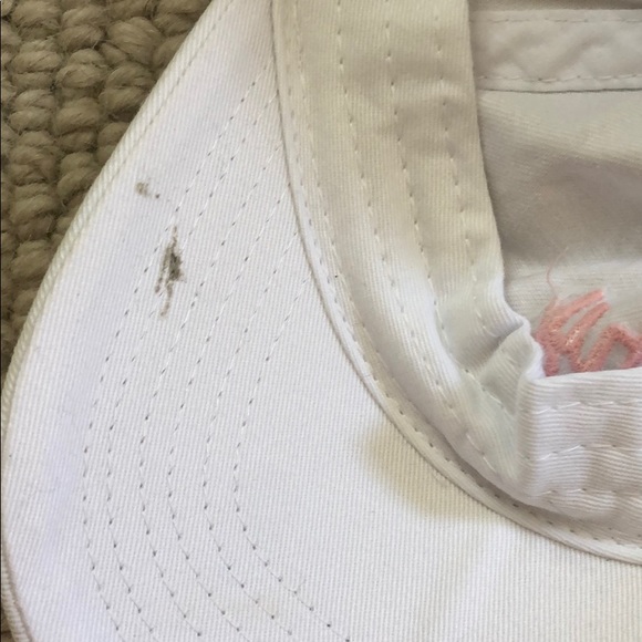 Brandy Melville peachy hat - Picture 4 of 4